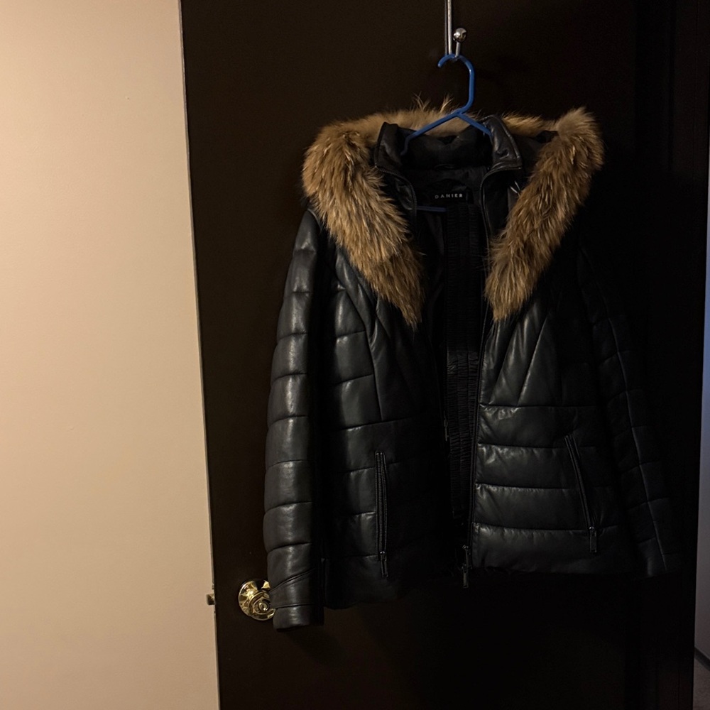 Danier Leather - Women's Black Leather Real Fur Hooded Jacket with belt - Picture 1 of 12